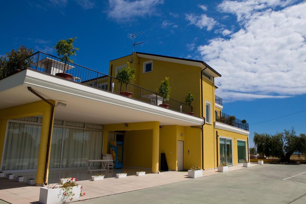 Villa Imago Розето-дельи-Абруцци Экстерьер фото